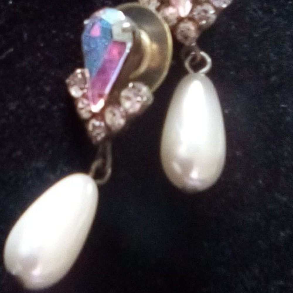 Lot of 3 Pairs Womens Earrings Silver Tone Hoops Faux Pearl Dangles Rhinestone - Picture 7 of 8